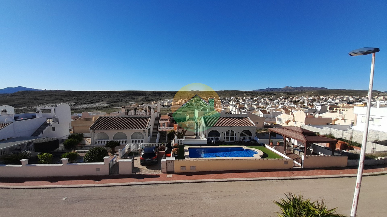 2 Bedroom Detached For Sale