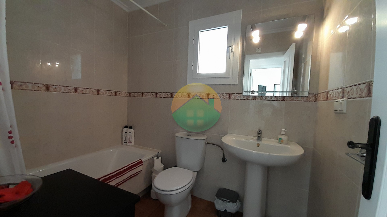 2 Bedroom Detached For Sale