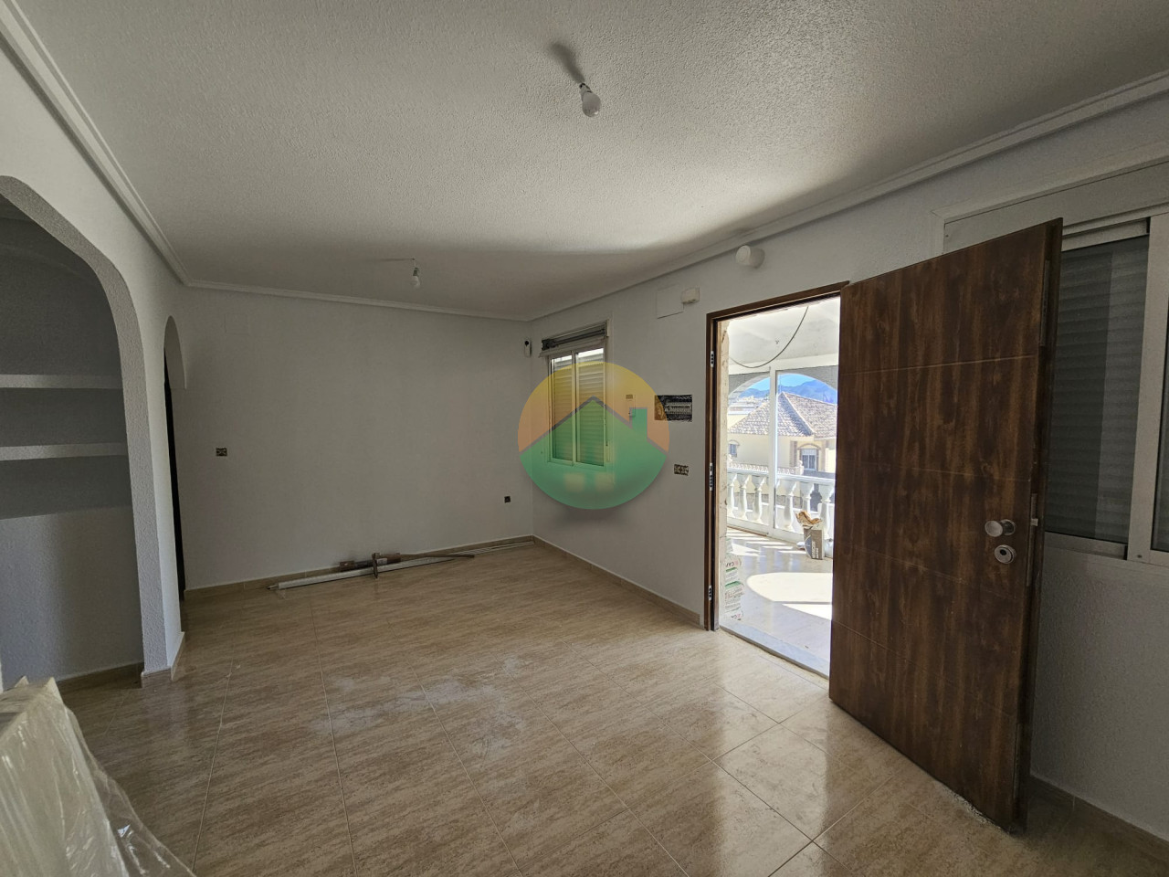 2 Bedroom Detached For Sale