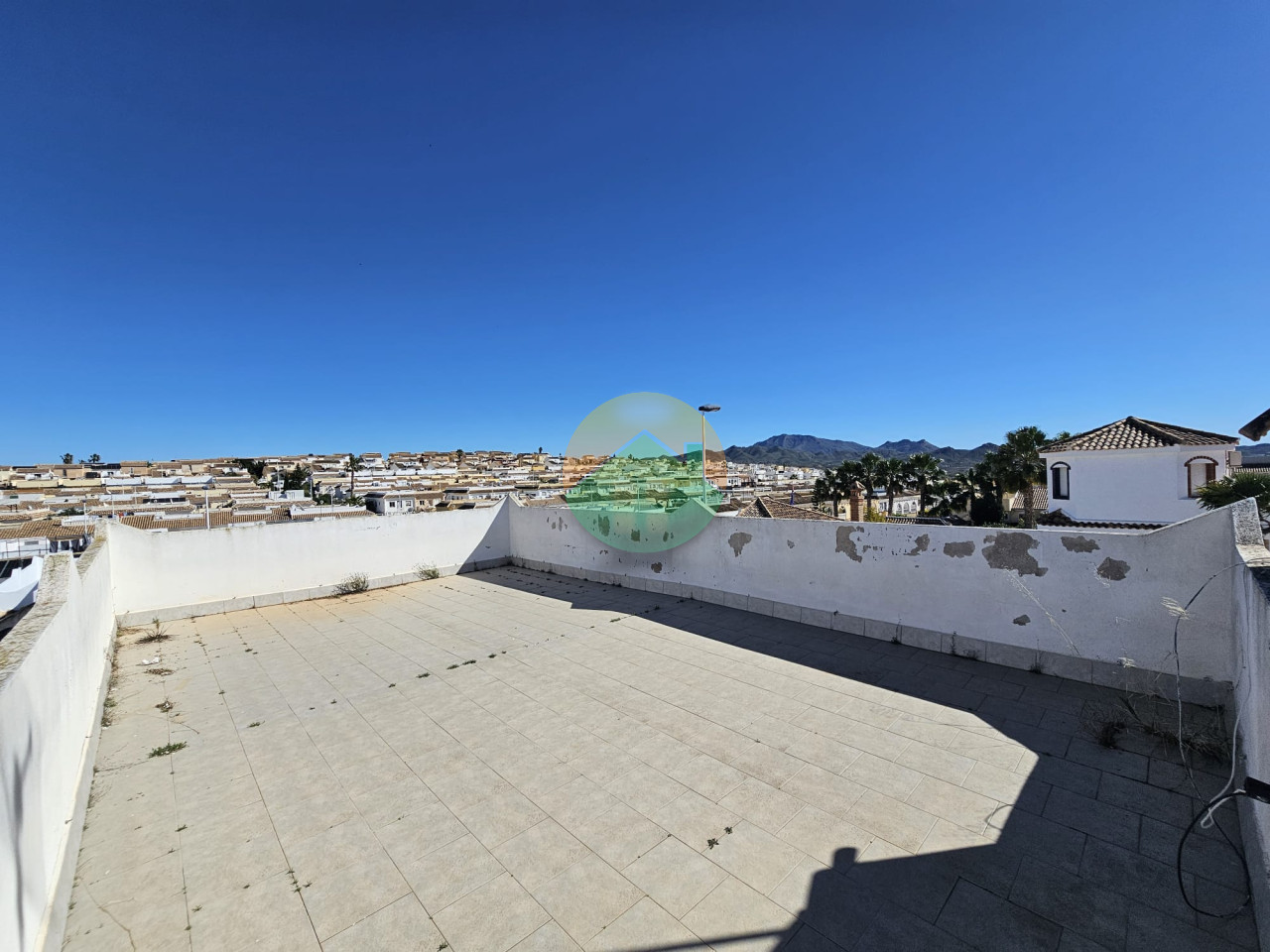 2 Bedroom Detached For Sale