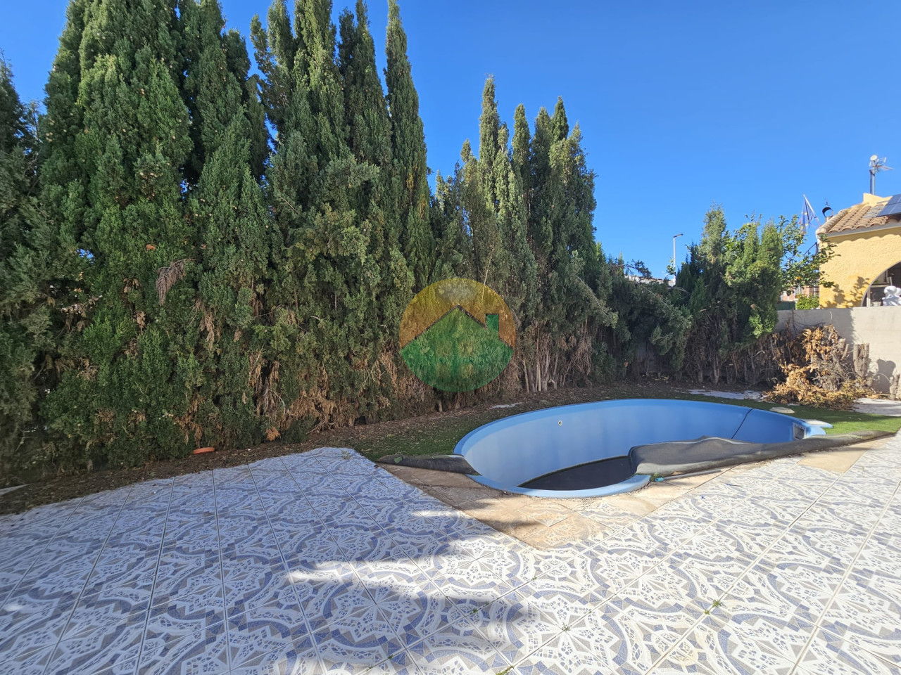 2 Bedroom Detached For Sale