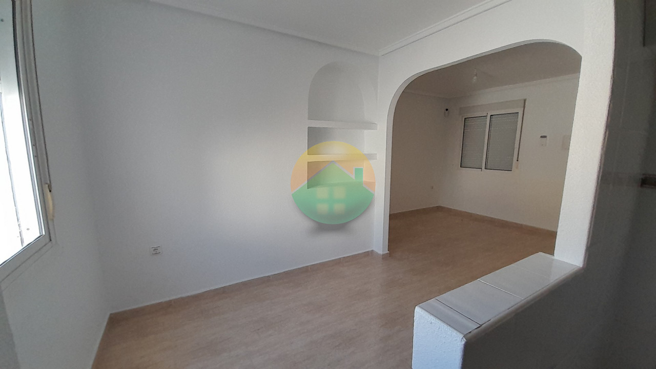 2 Bedroom Detached For Sale