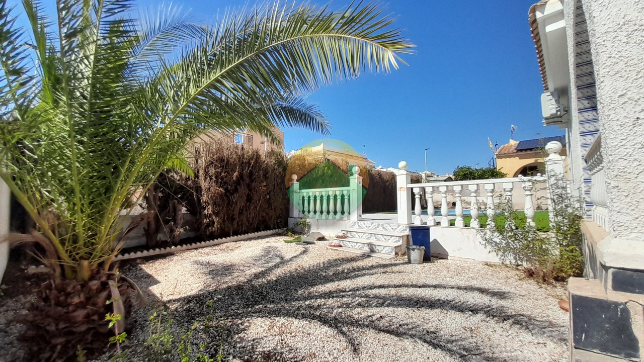 2 Bedroom Detached For Sale