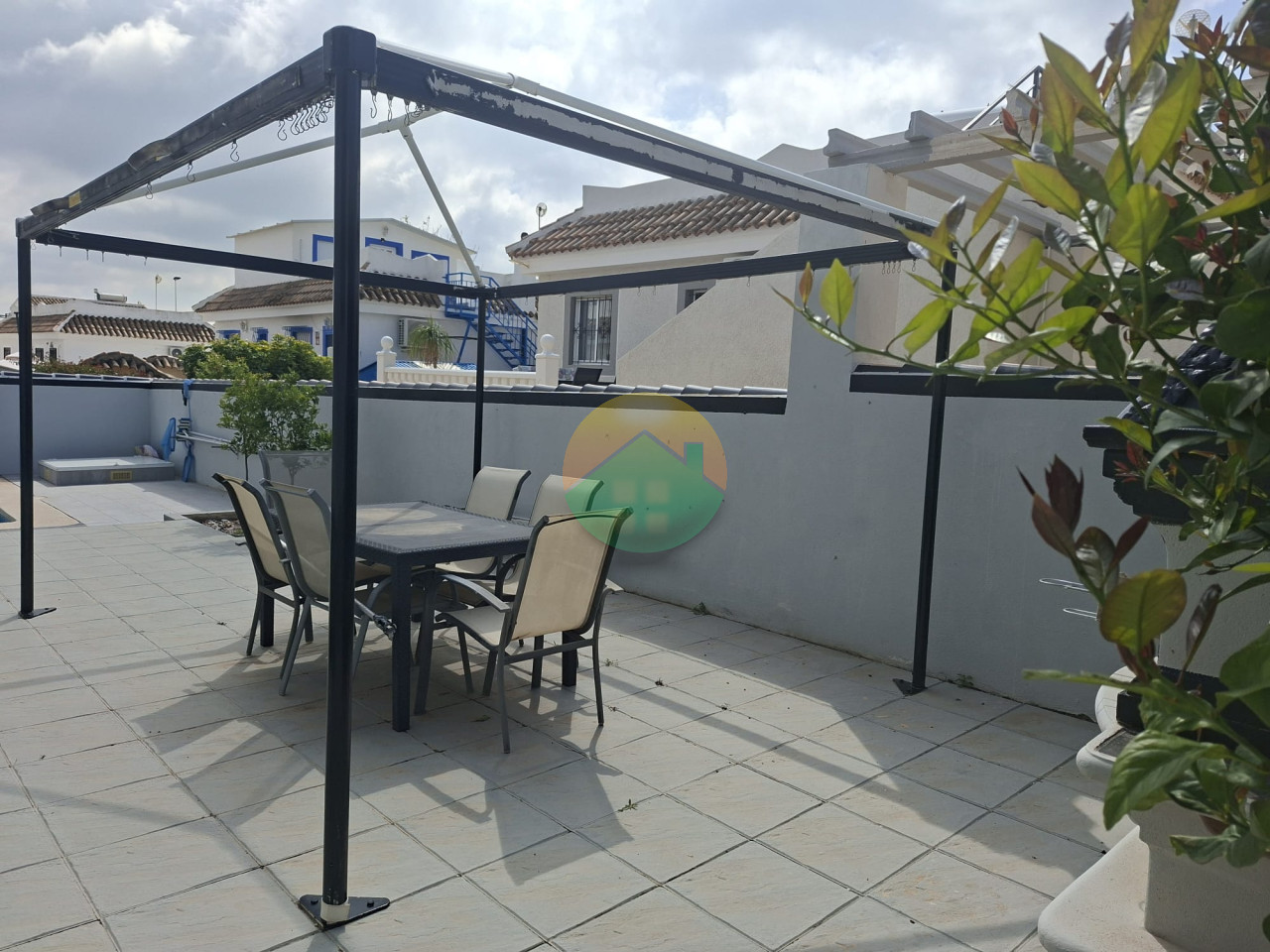 2 Bedroom Detached For Sale