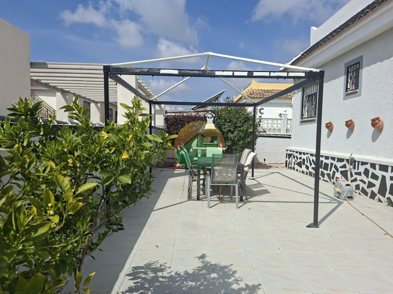 2 Bedroom Detached For Sale