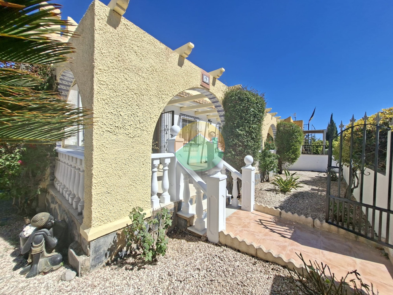 2 Bedroom Detached For Sale