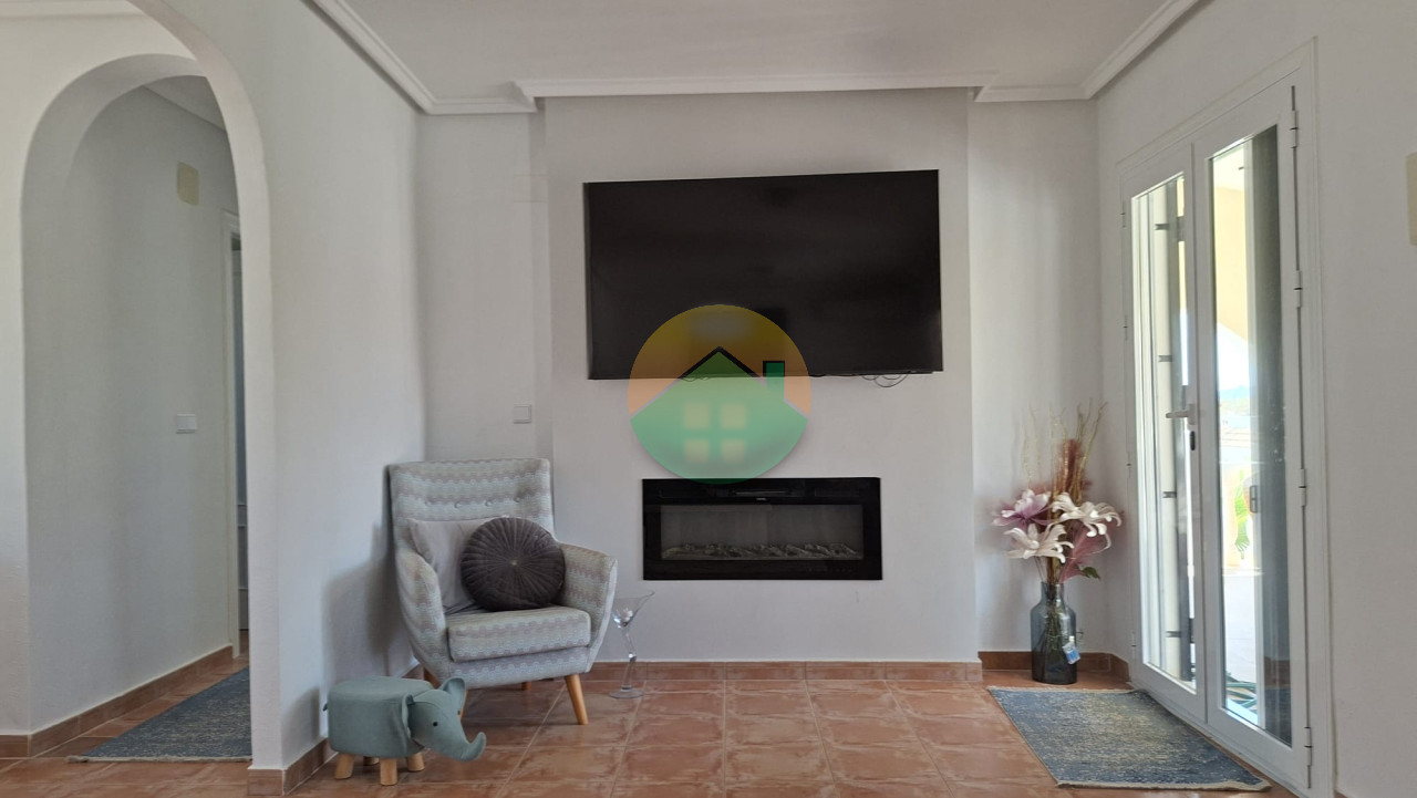 4 Bedroom Detached For Sale