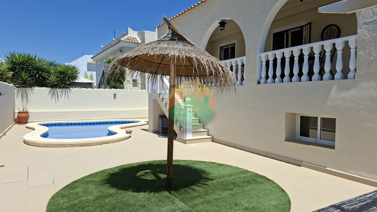 4 Bedroom Detached For Sale