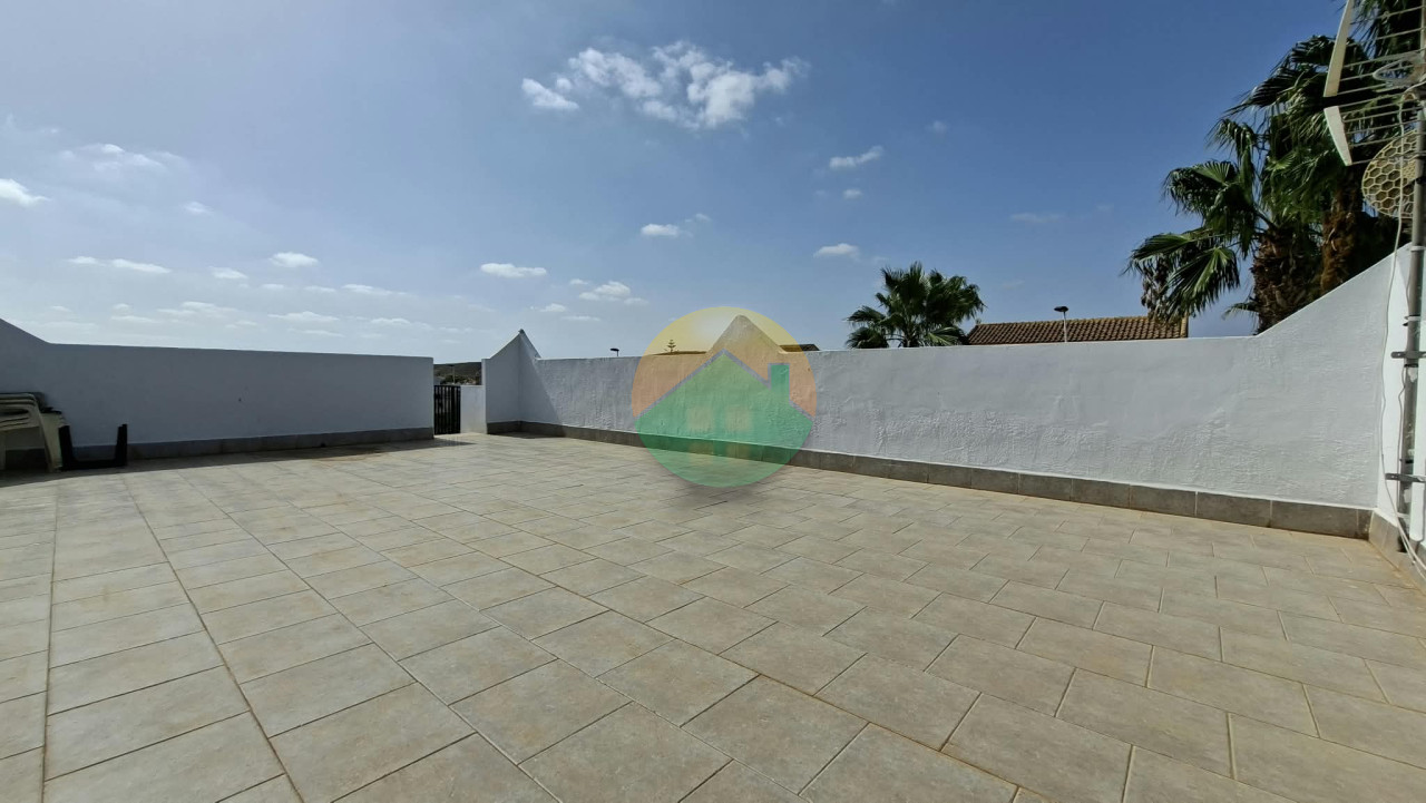 2 Bedroom Detached For sale