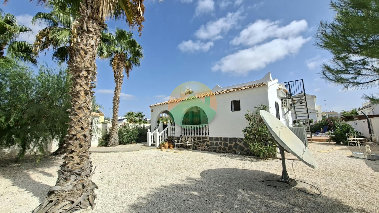 2 Bedroom Detached For sale