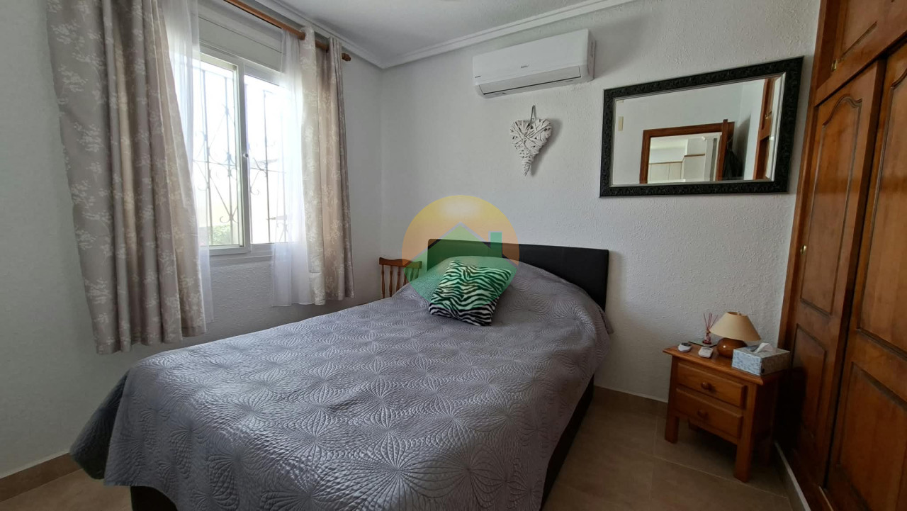 2 Bedroom Detached For sale