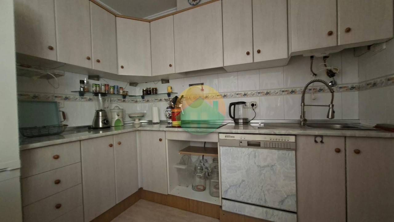 2 Bedroom Detached For sale