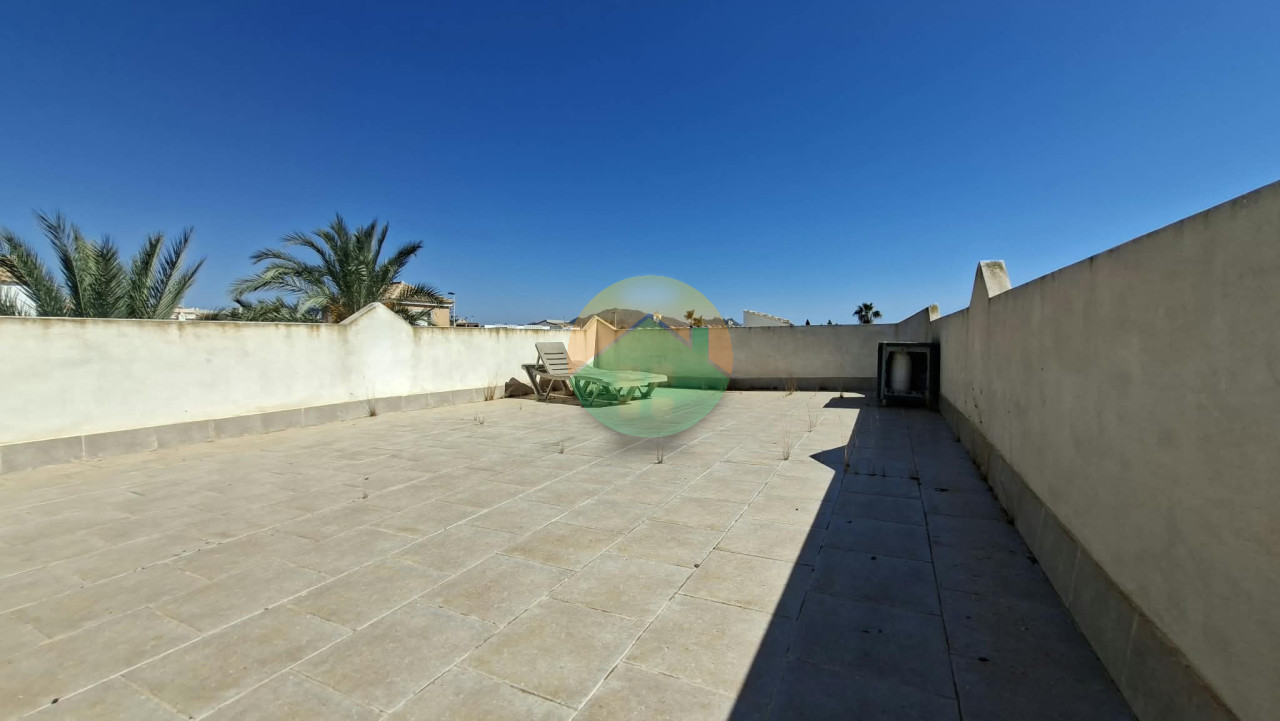 2 Bedroom Detached For sale