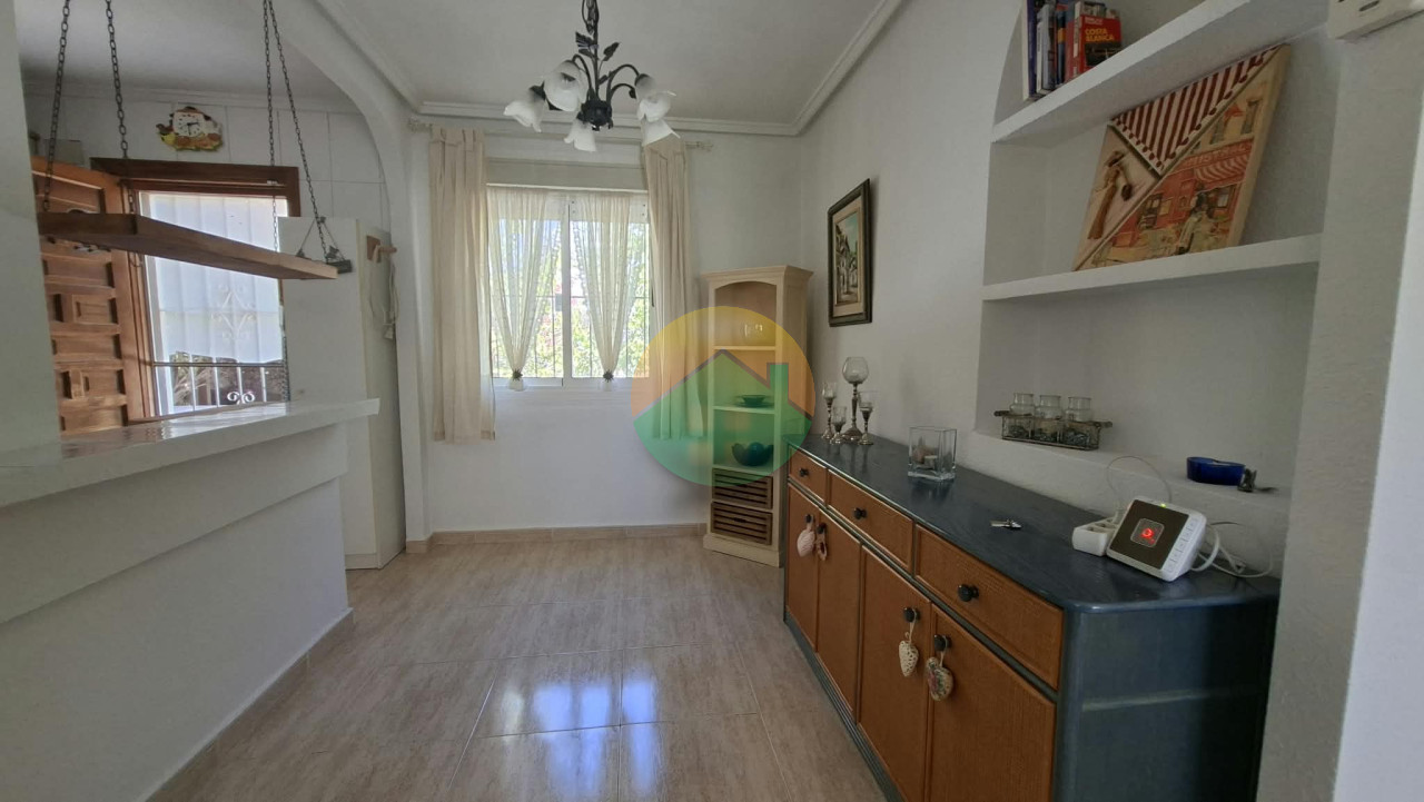 2 Bedroom Detached For sale