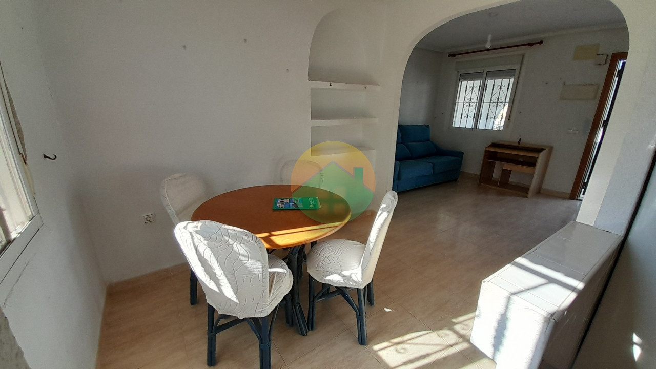 2 Bedroom Detached For sale