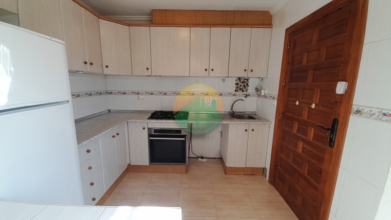 2 Bedroom Detached For sale