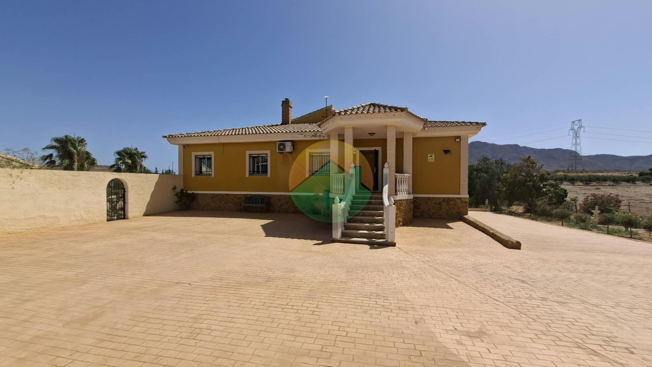 4 Bedroom Detached For Sale