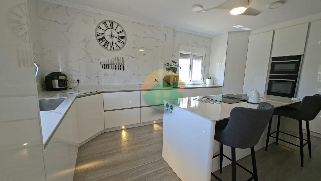 4 Bedroom Detached For Sale