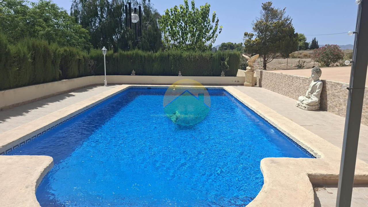 4 Bedroom Detached For Sale