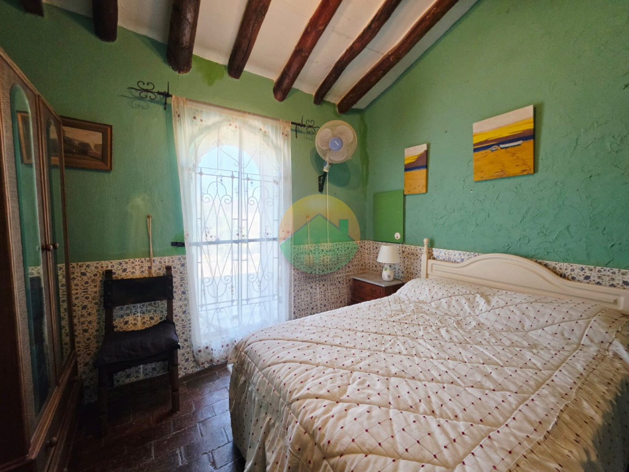 3 Bedroom Country House For Sale