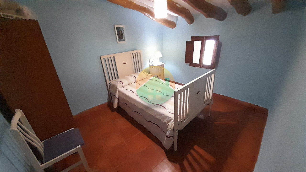 4 Bedroom Country house For Sale