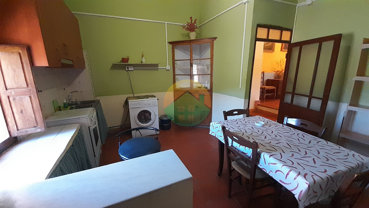 4 Bedroom Country house For Sale