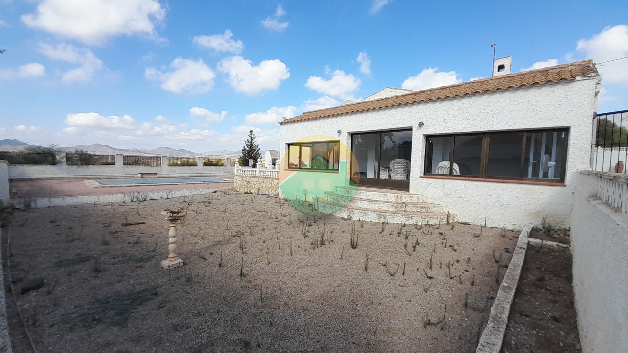 4 Bedroom Detached For Sale