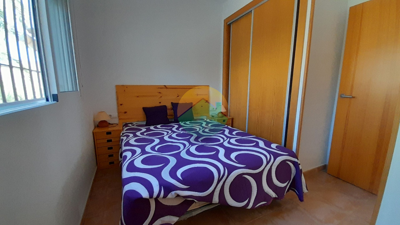 3 Bedroom Country House For Sale