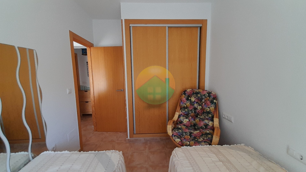 3 Bedroom Country House For Sale