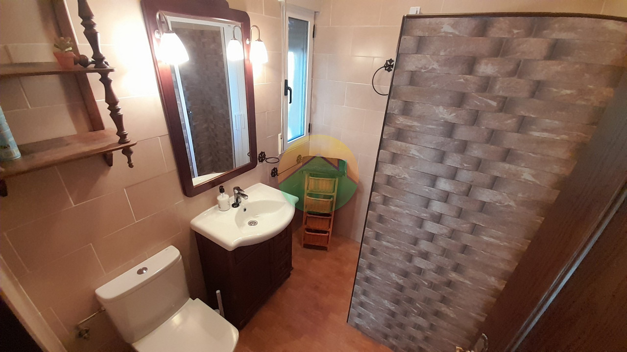 4 Bedroom Country house For Sale