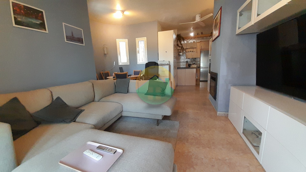 2 Bedroom Detached For sale