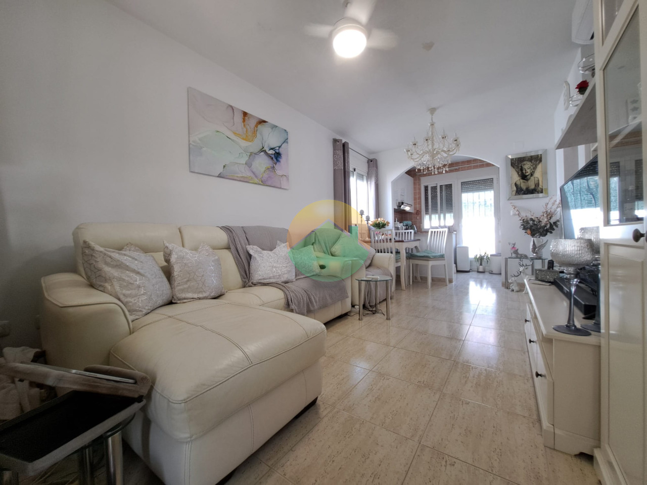 2 Bedroom Detached For Sale