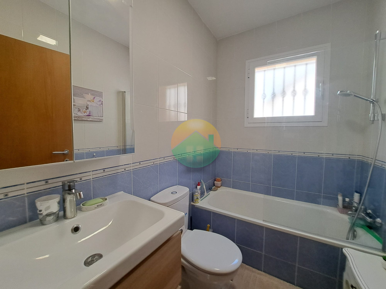 2 Bedroom Detached For Sale