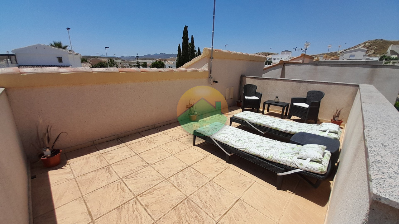 2 Bedroom Detached For Sale