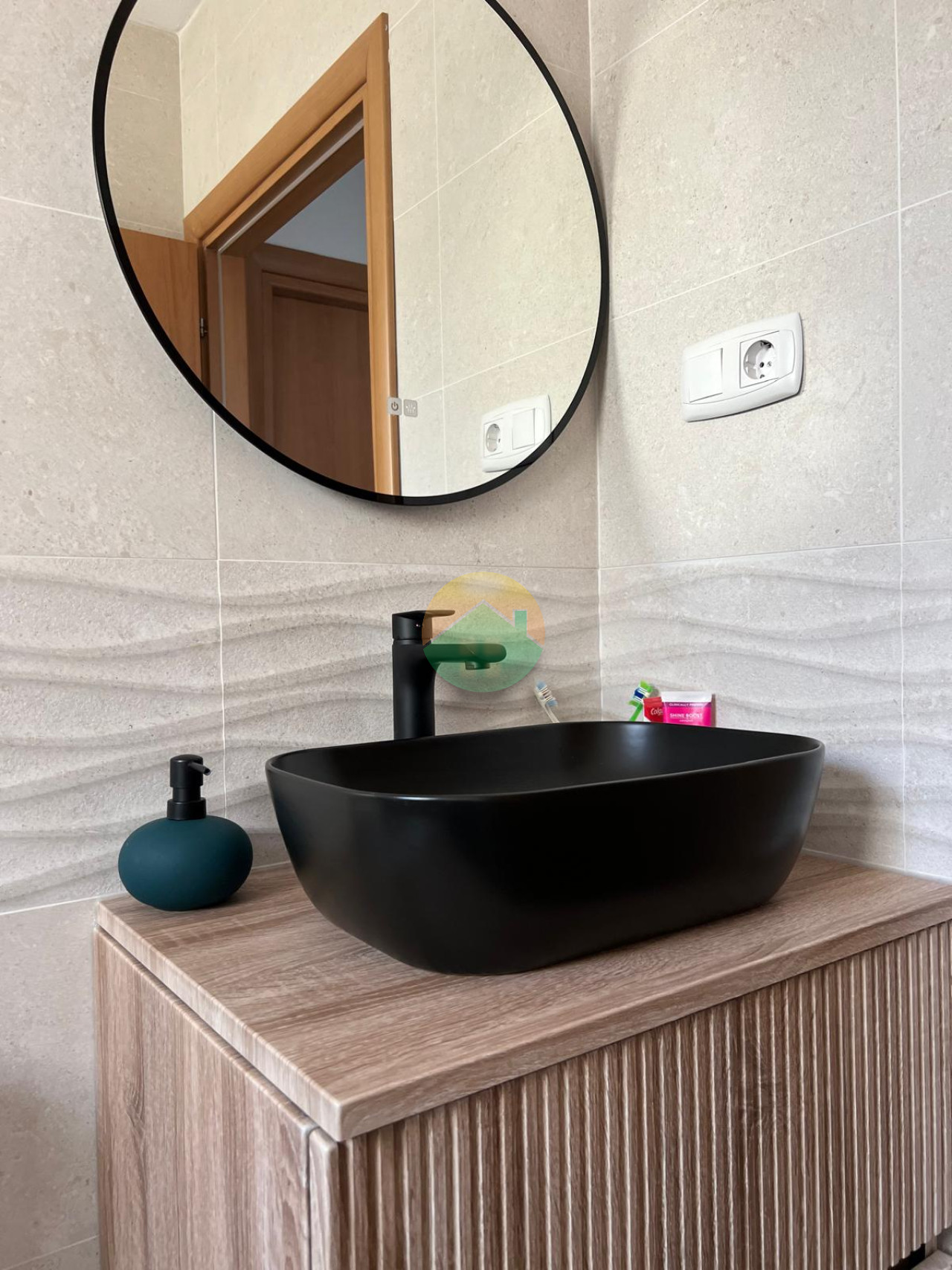 2 Bedroom Detached For Sale