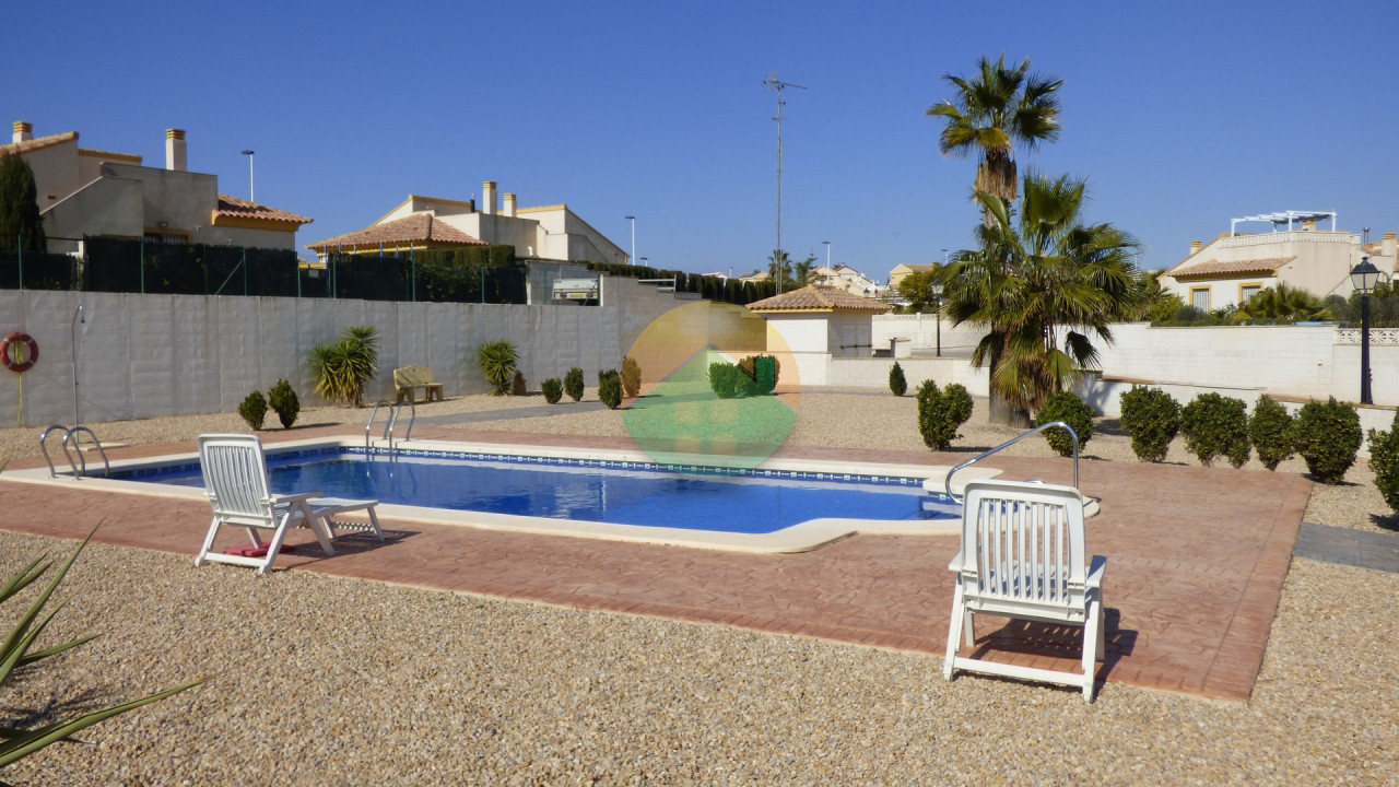 2 Bedroom Detached For Sale