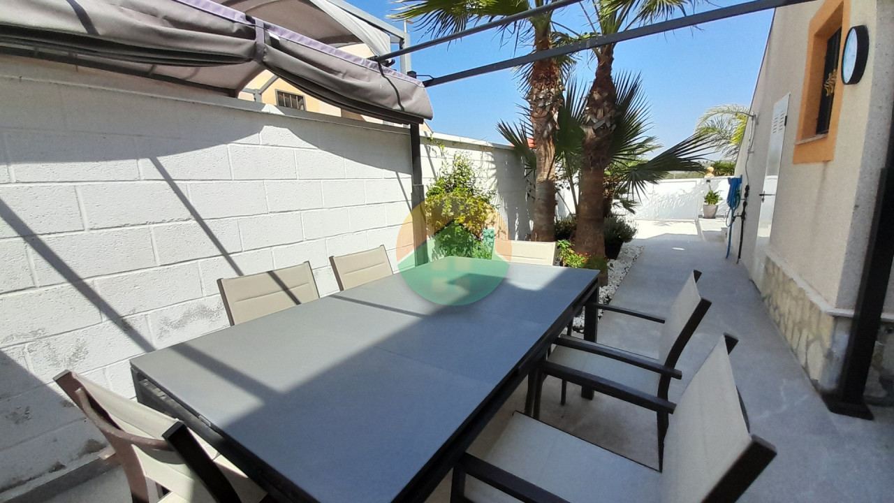 2 Bedroom Semi-Detached For Sale