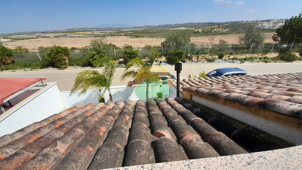 2 Bedroom Semi-Detached For Sale