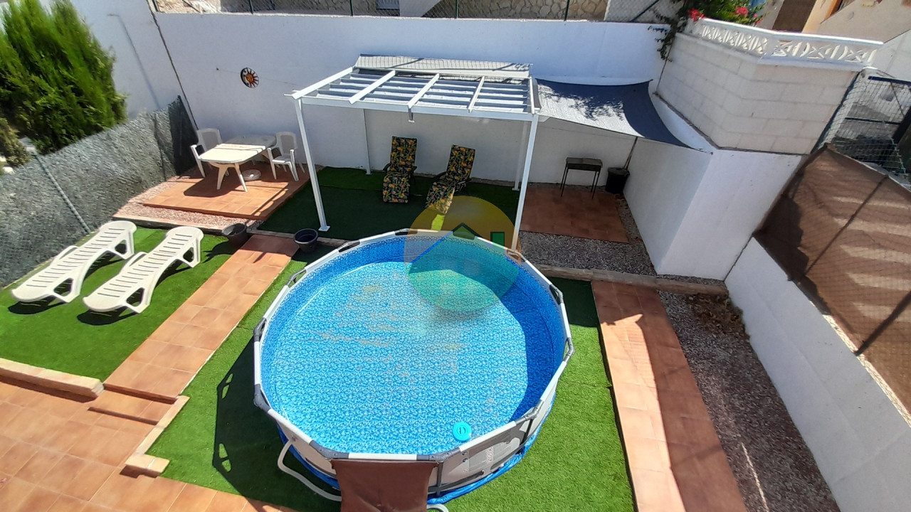 2 Bedroom Detached For Sale