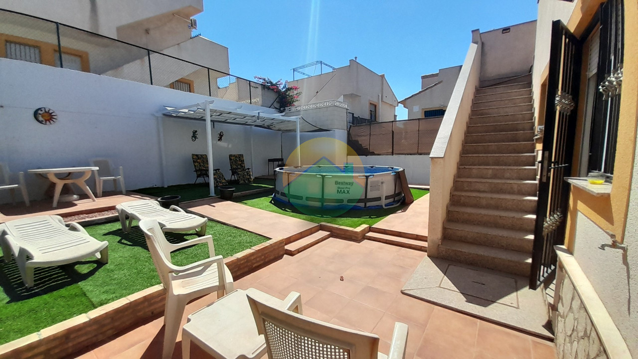 2 Bedroom Detached For Sale