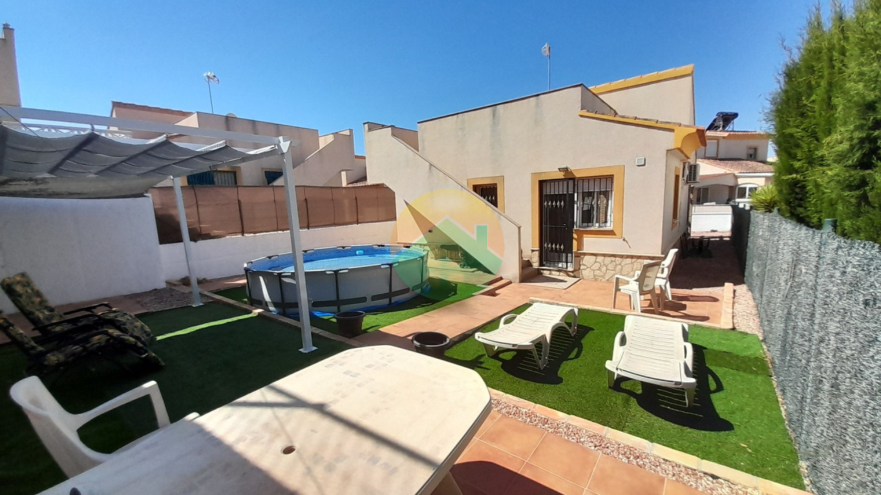 2 Bedroom Detached For Sale