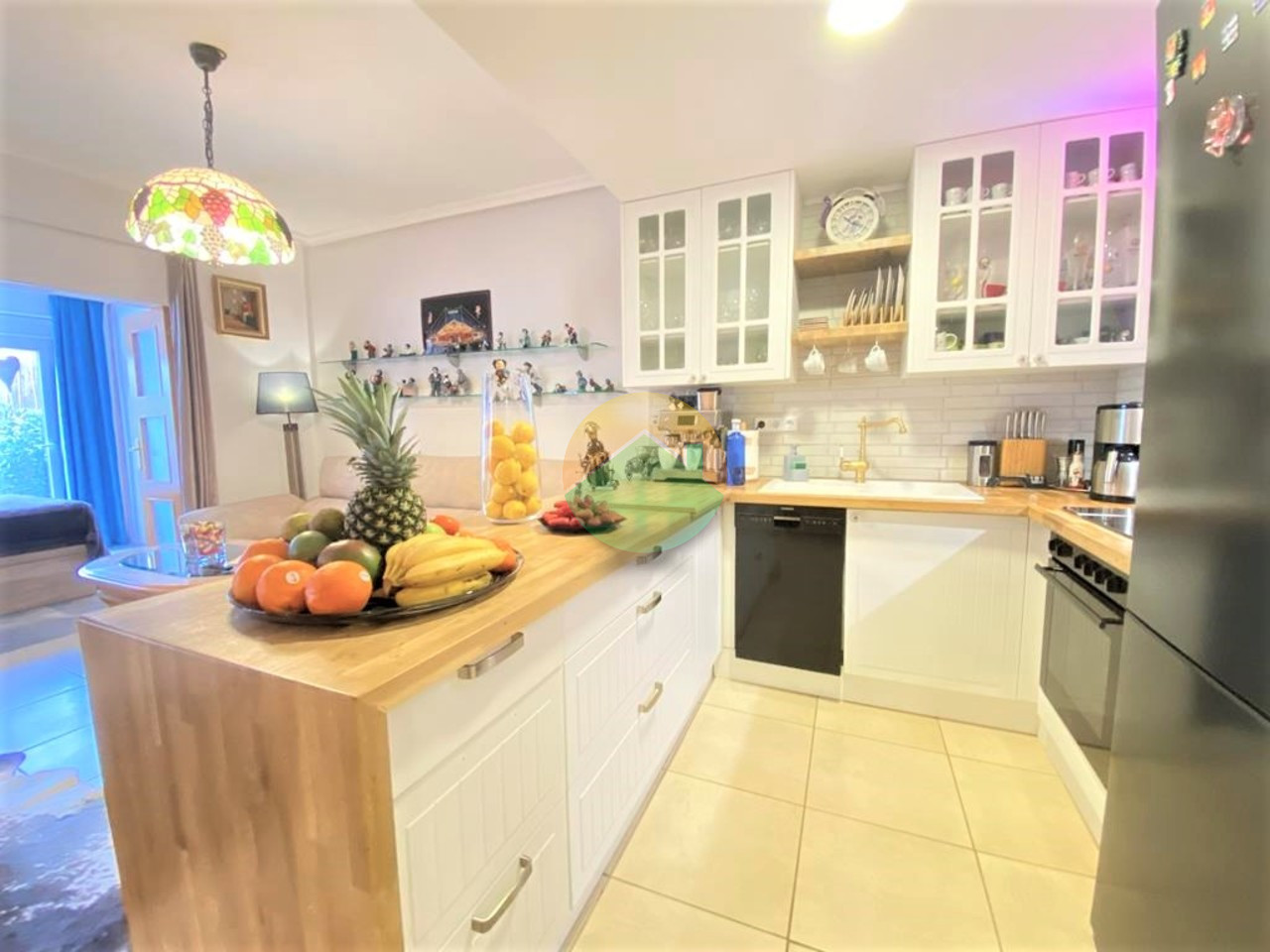 3 Bedroom Apartment For Sale