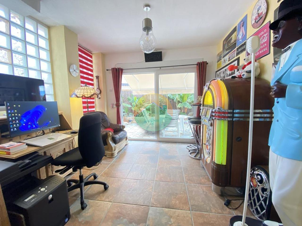 3 Bedroom Apartment For Sale