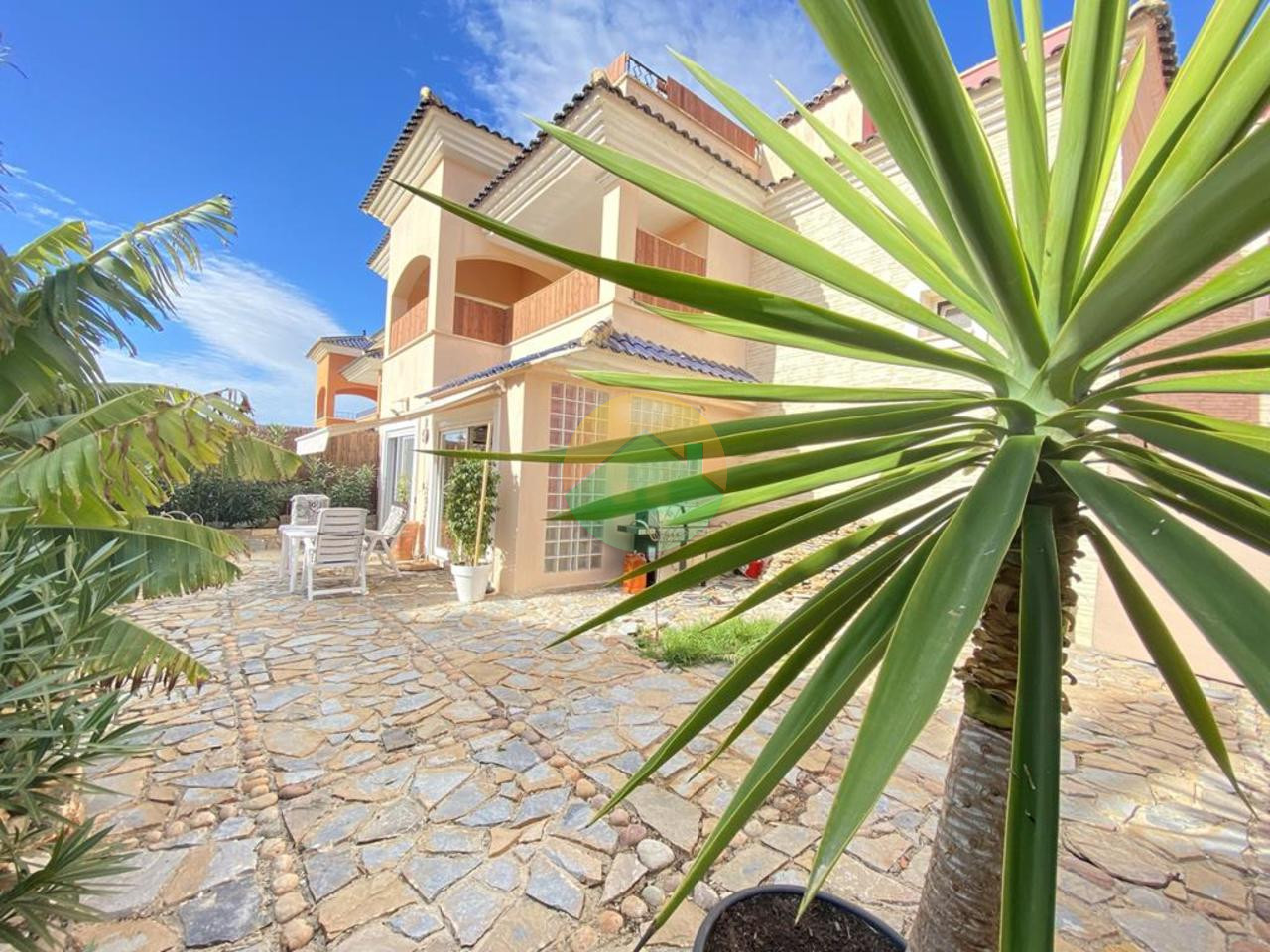 3 Bedroom Apartment For Sale
