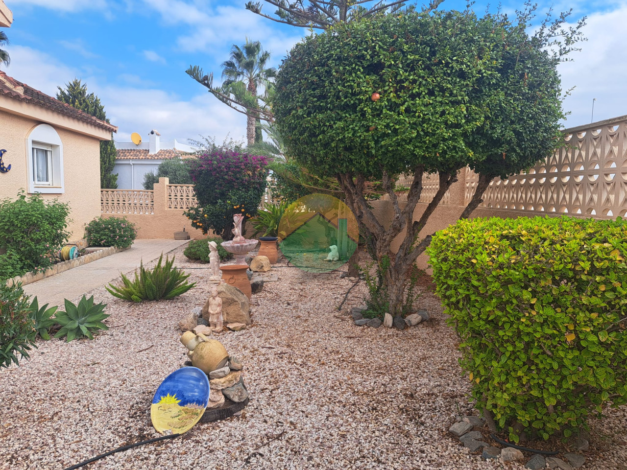 3 Bedroom Detached For Sale