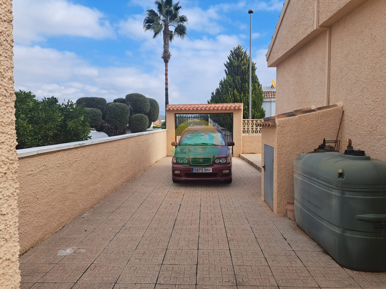 3 Bedroom Detached For Sale