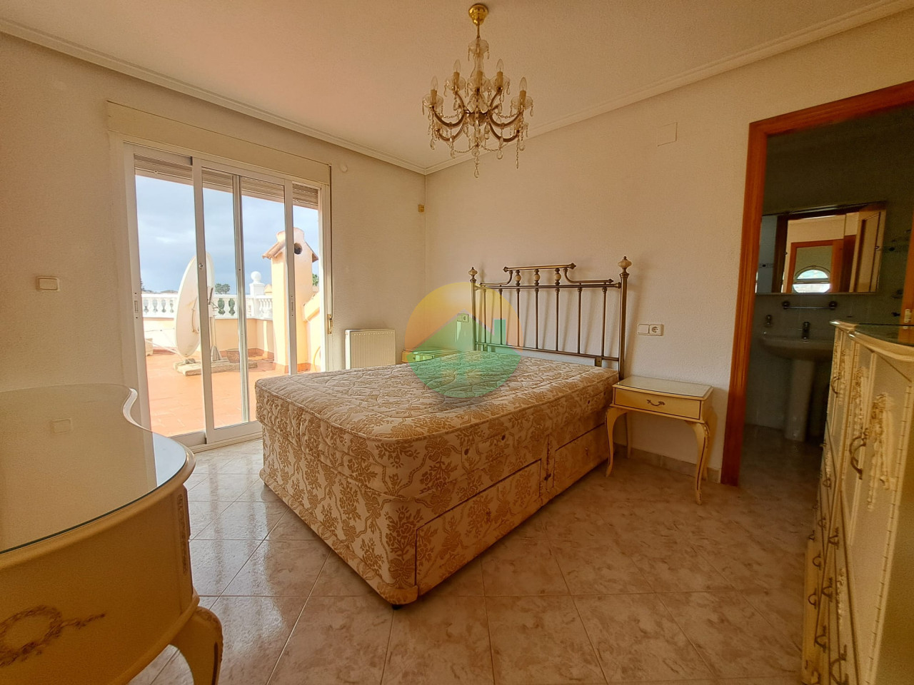 3 Bedroom Detached For Sale