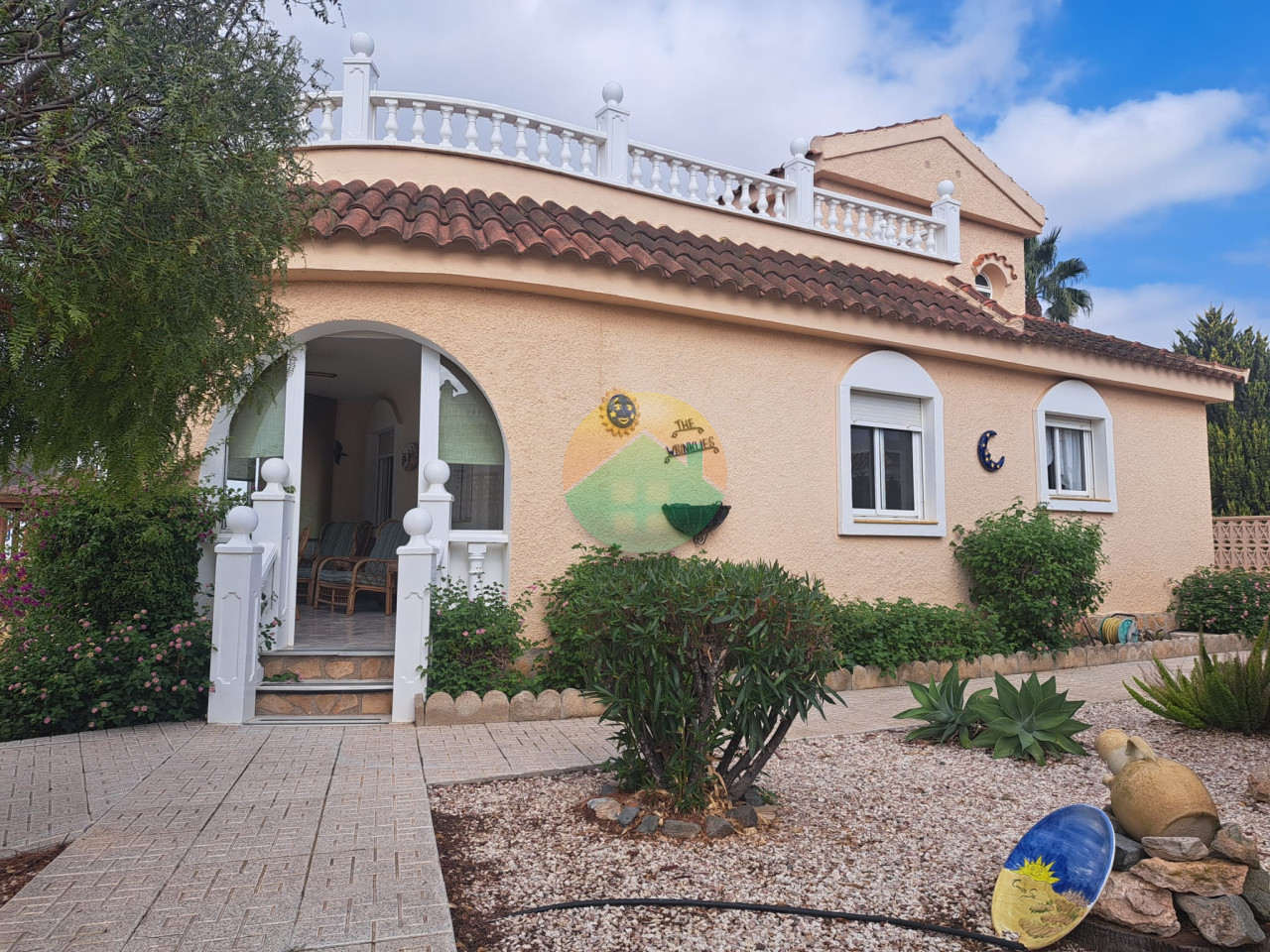 3 Bedroom Detached For Sale