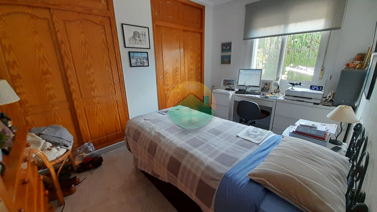 3 Bedroom Detached For Sale