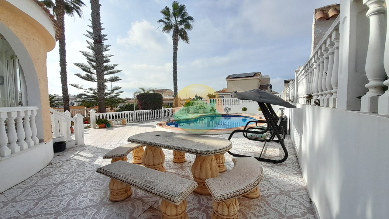 3 Bedroom Detached For Sale